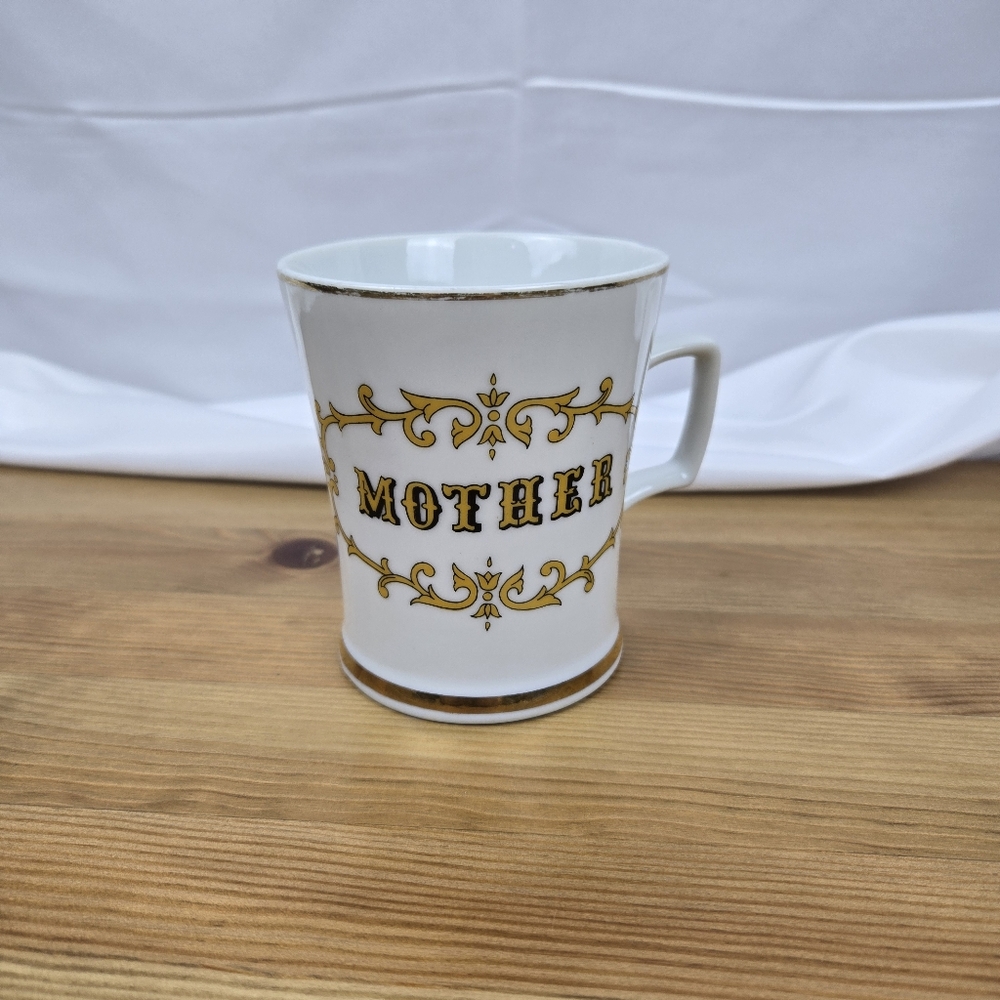 Vtg Knobler Mug "Mother" Who Ran to Help Me Poem Porcelain Gold Trim Japan Vtg